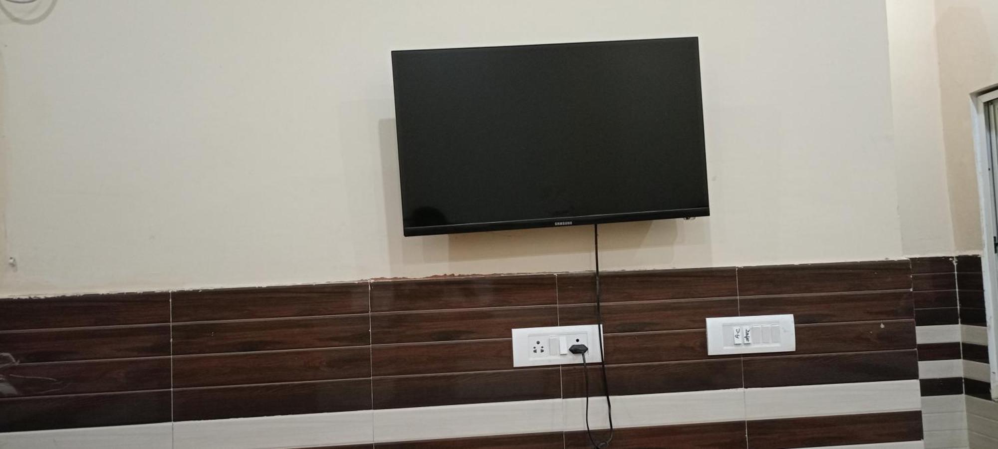 New Gayatri Palace Near Prem Mandir Vrindāvan 外观 照片